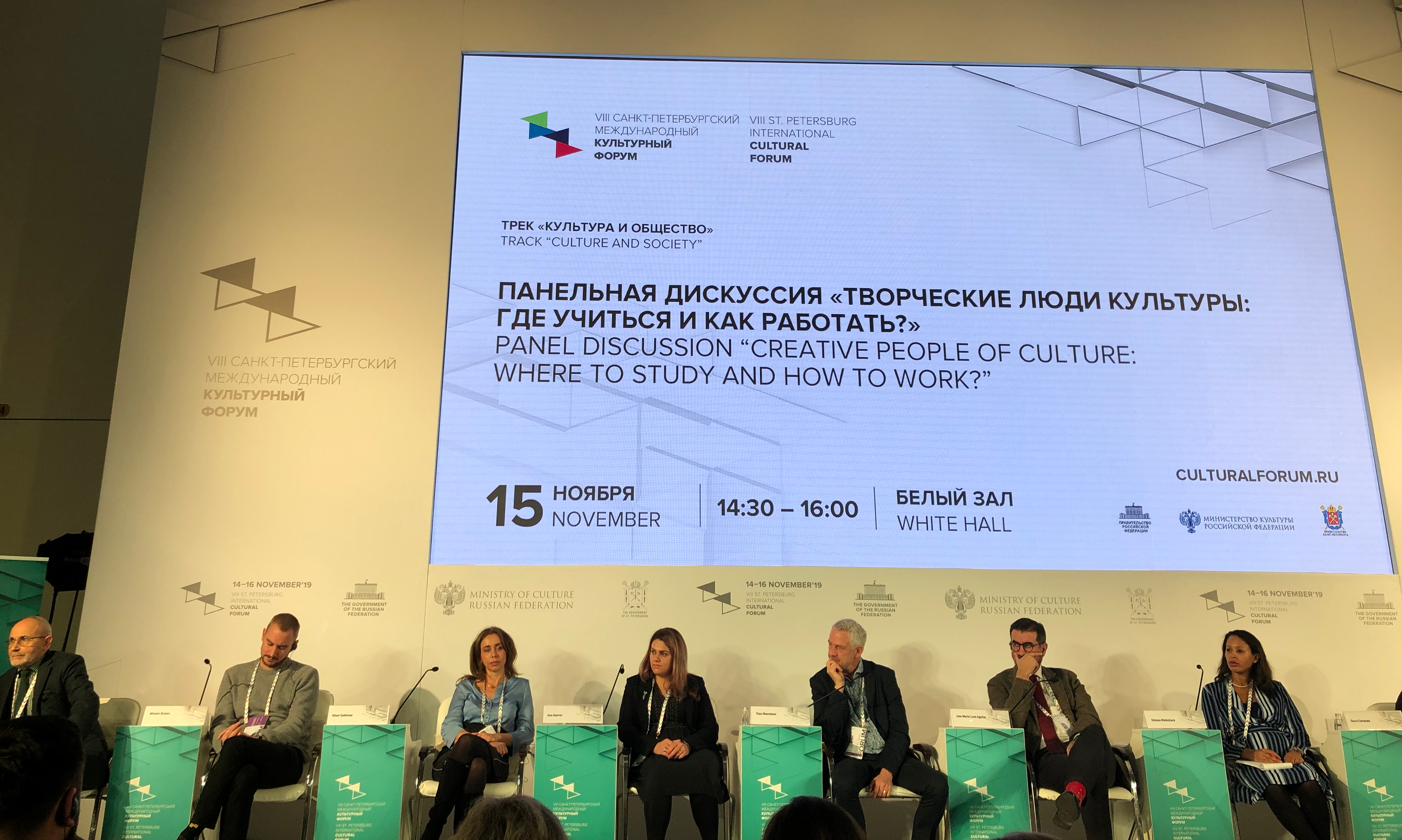 4BBDAA7A-2FF3-4FC2-A01B-774ECD3739F3